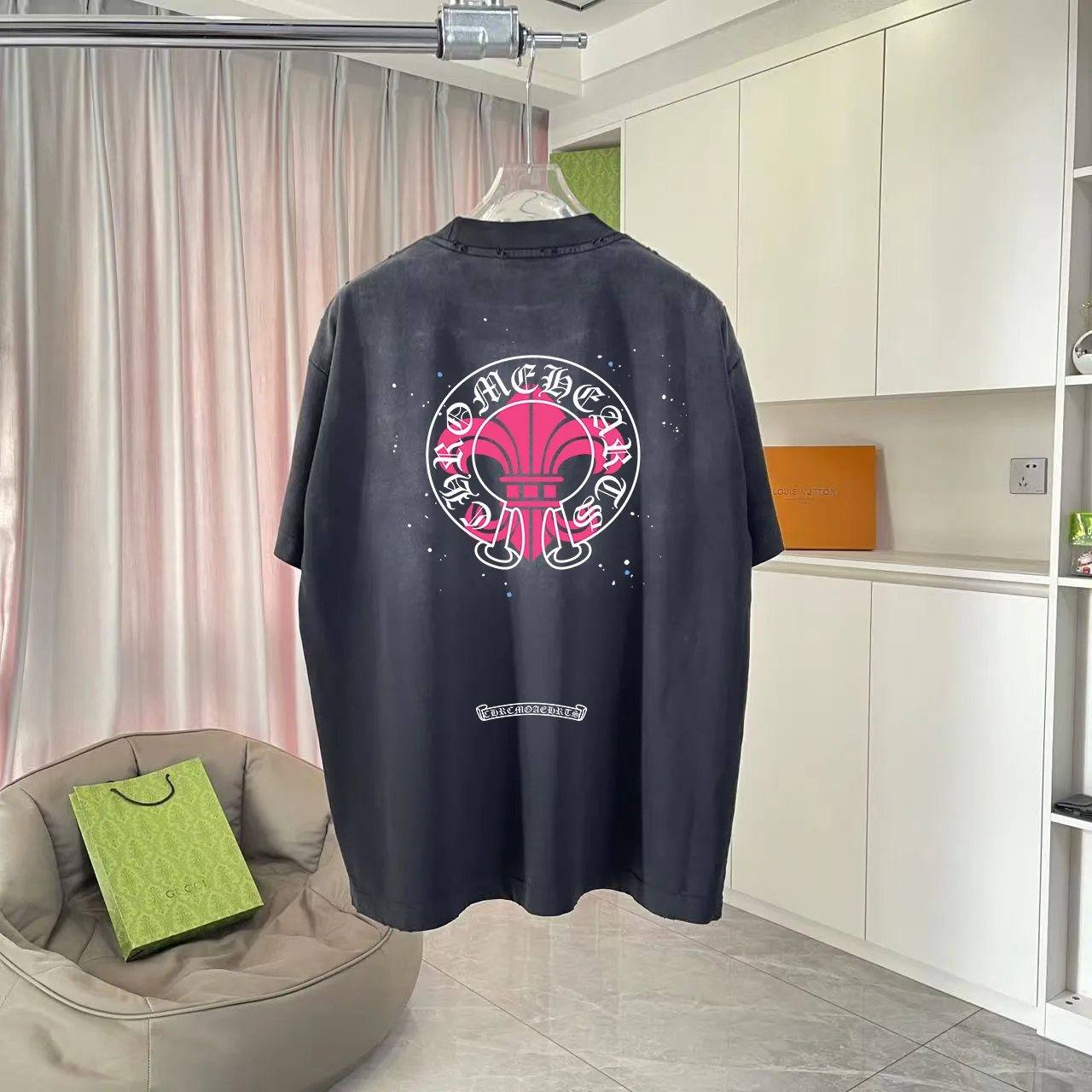 🅿️190 ch Crow 2025 new summer style, washed, distressed, spray-painted, Sanskrit cross print, short-sleeved T-shirt, customized fabric 320g, same style for men and women, size: S M L XL XXL five sizes, color: black, white, gradient black, gradient red